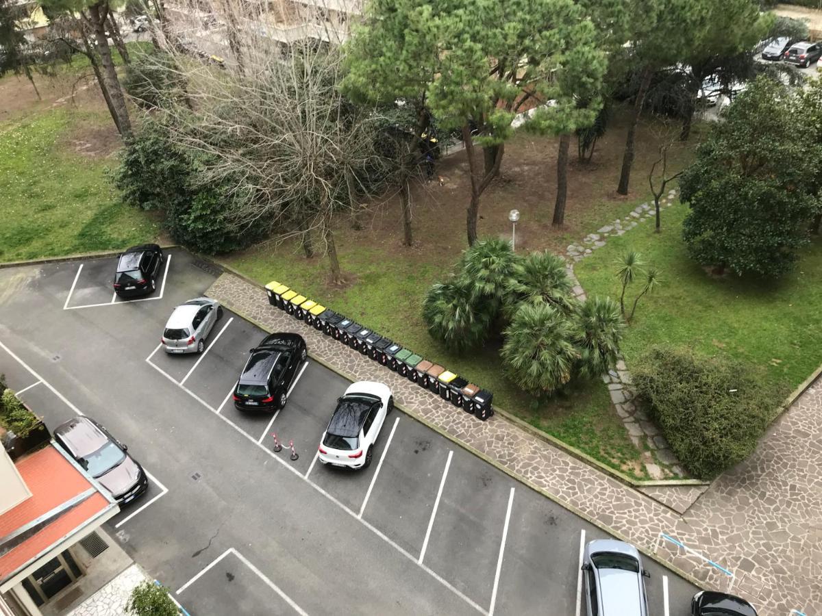 Apartmán La Conchiglia A Marina Marina Di Carrara Exteriér fotografie