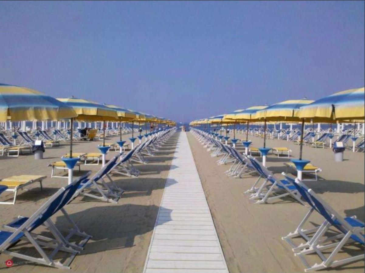 Apartmán La Conchiglia A Marina Marina Di Carrara Exteriér fotografie