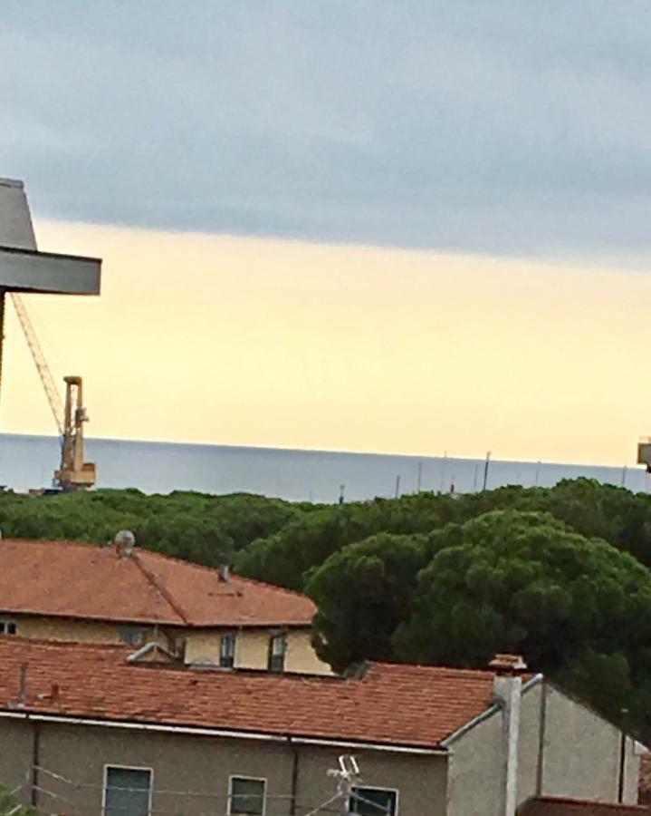 Apartmán La Conchiglia A Marina Marina Di Carrara Exteriér fotografie